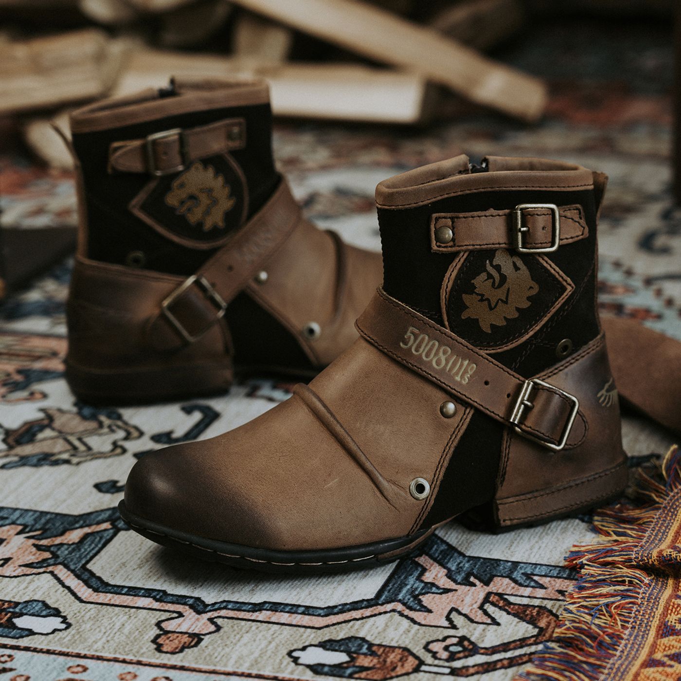 Wildking Men's Vintage Metal Buckle Round Toe Work Ankle Cowboy Boots 5008: The Perfect Blend of Style and Durability