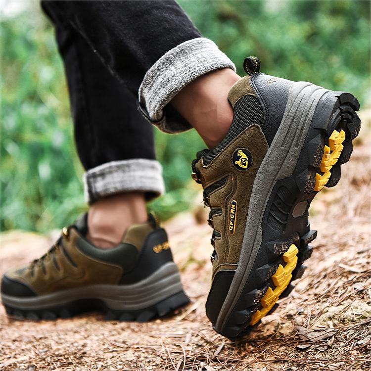 Men's Waterproof Non-Slip Lightweight Hiking Shoes 8.0