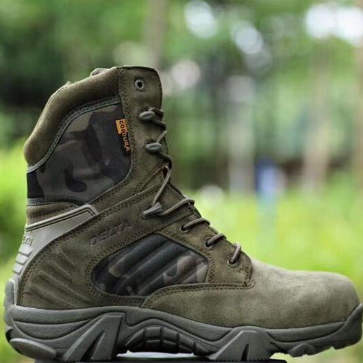 Wildking Men's High-Top Wear-Resistant Anti-Slip Off-Road Combat Boots A20-Green