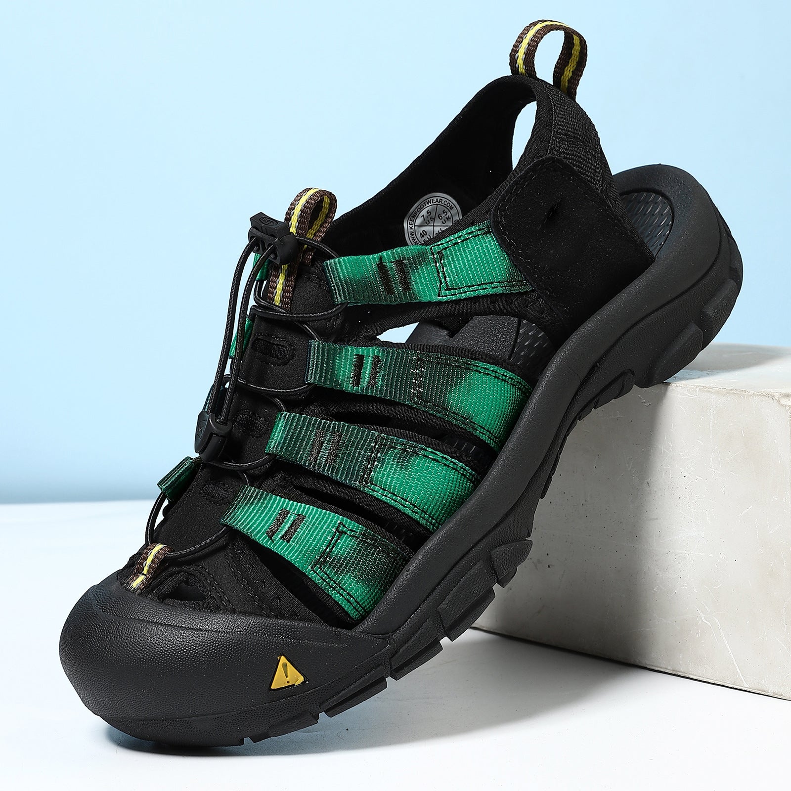 WildKing Men's Closed Toe Outdoor Sandals – Hiking Beach Sandals A0081