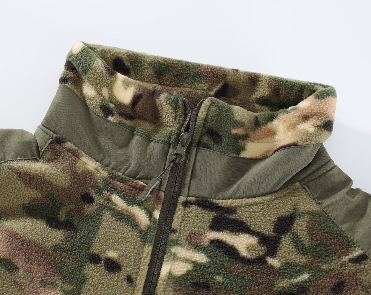 WildKing Men's Outdoor Fleece Camo Tactical Jacket