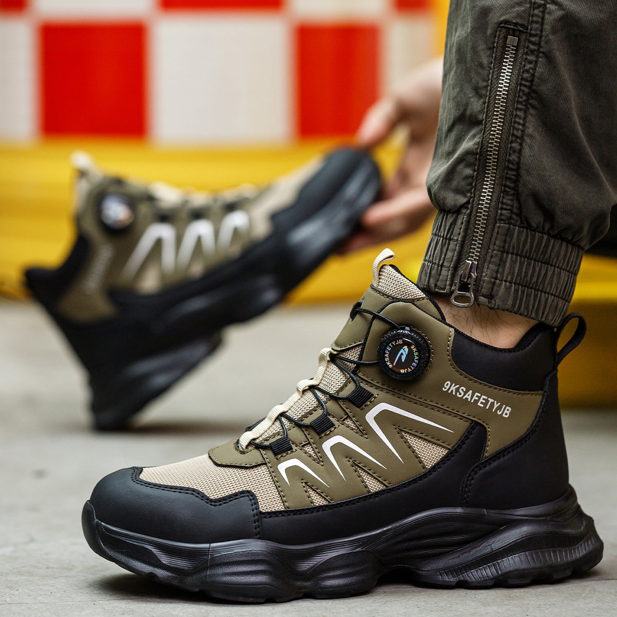 WildKing Men's Steel Toe Safety Boots with Dial Closure – Non-Slip Puncture-Resistant Work Boots R061