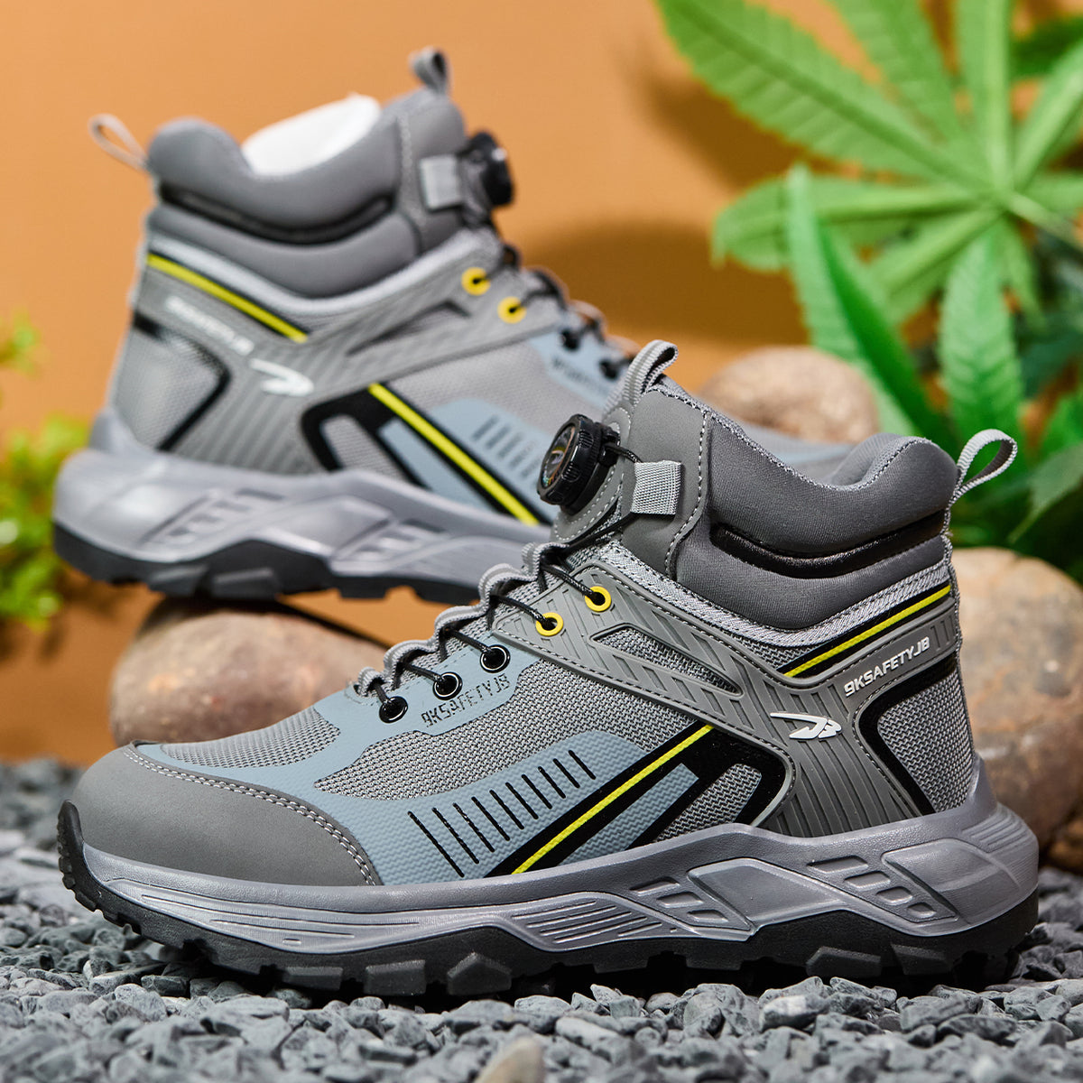 WildKing Men's Steel Toe Slip-Resistant & Puncture-Resistant Work Boots R060