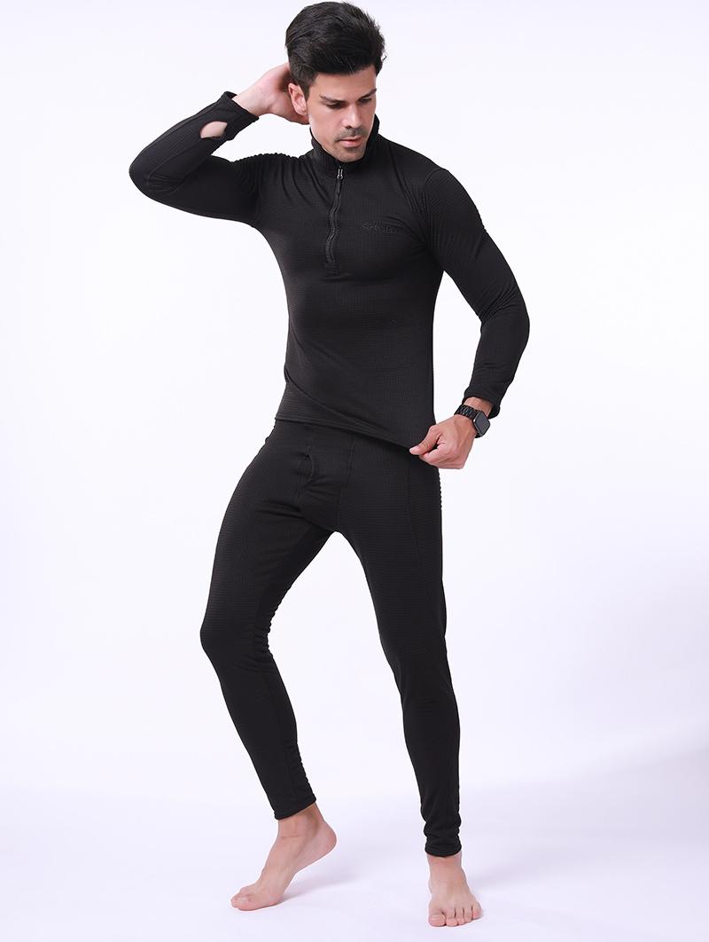WildKing Men's Tactical Functional Fleece Thermal Underwear Set Q110