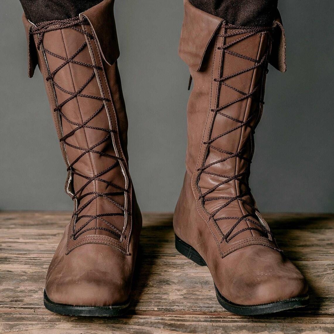 WildKing Men's Vintage Medieval Renaissance Boots B1540