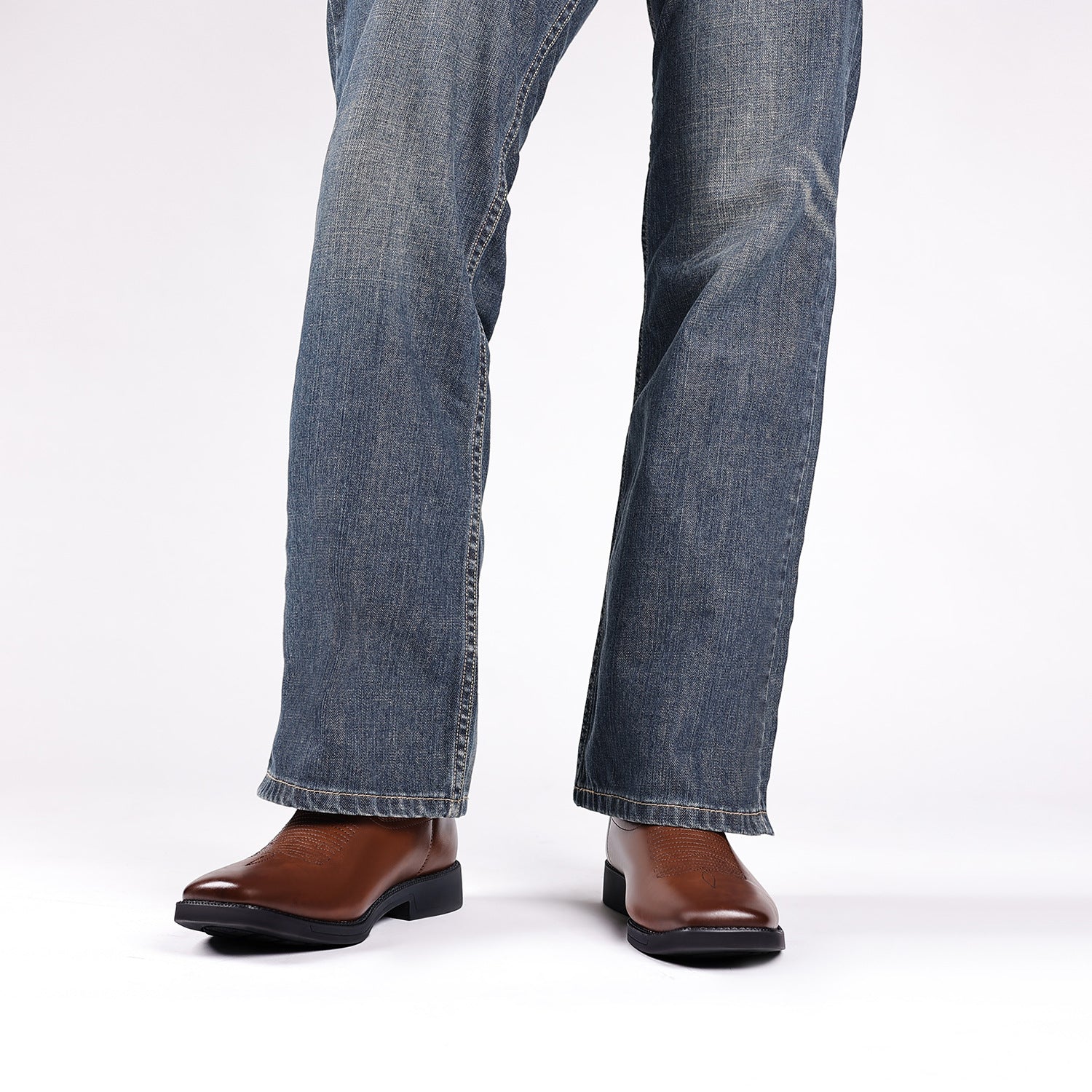 Wildking Men's American Flag Element Retro Wide-Toe Western Cowboy Boots 8702