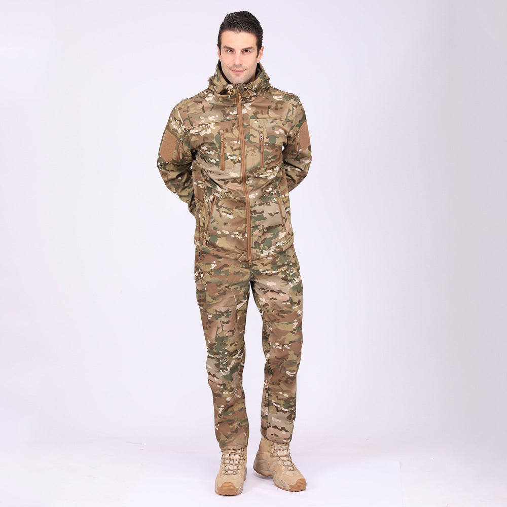 Wildking Men's Camouflage Mountaineering Waterproof Soft Shell Jacket A013-Camo