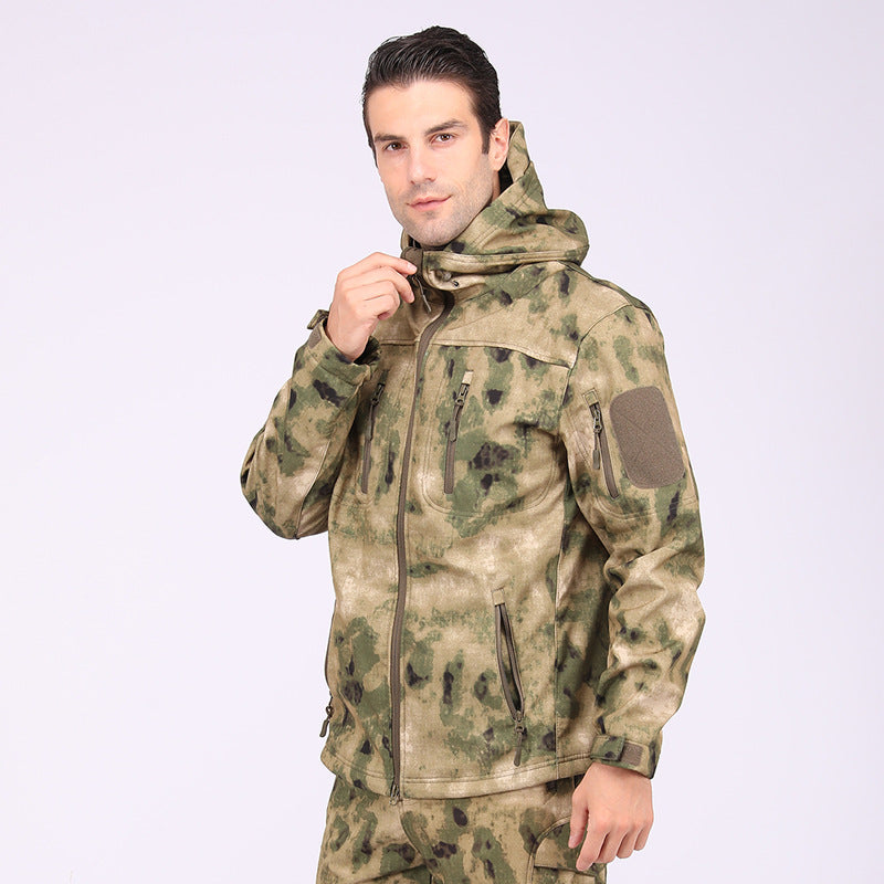 Wildking Men's Camouflage Mountaineering Waterproof Soft Shell Jacket A013-Camo