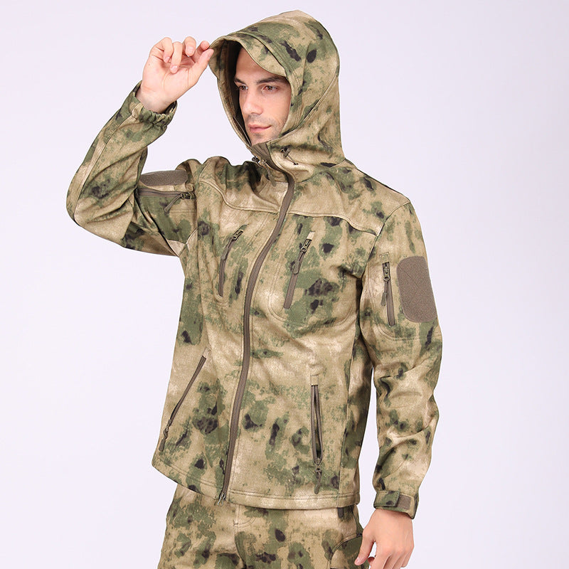 Wildking Men's Camouflage Mountaineering Waterproof Soft Shell Jacket A013-Camo