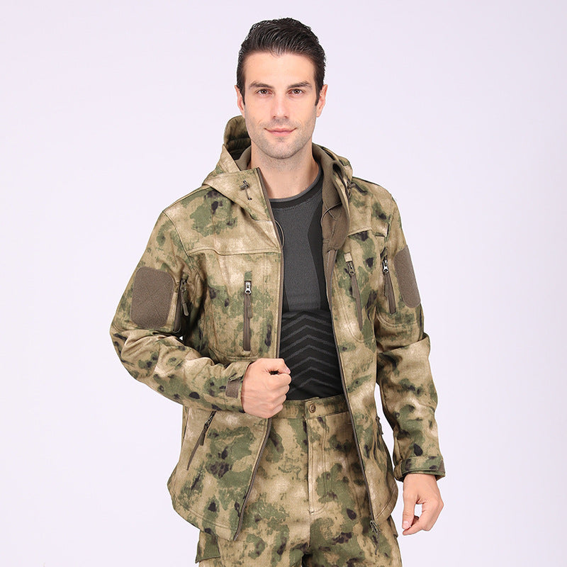 Wildking Men's Camouflage Mountaineering Waterproof Soft Shell Jacket A013-Camo