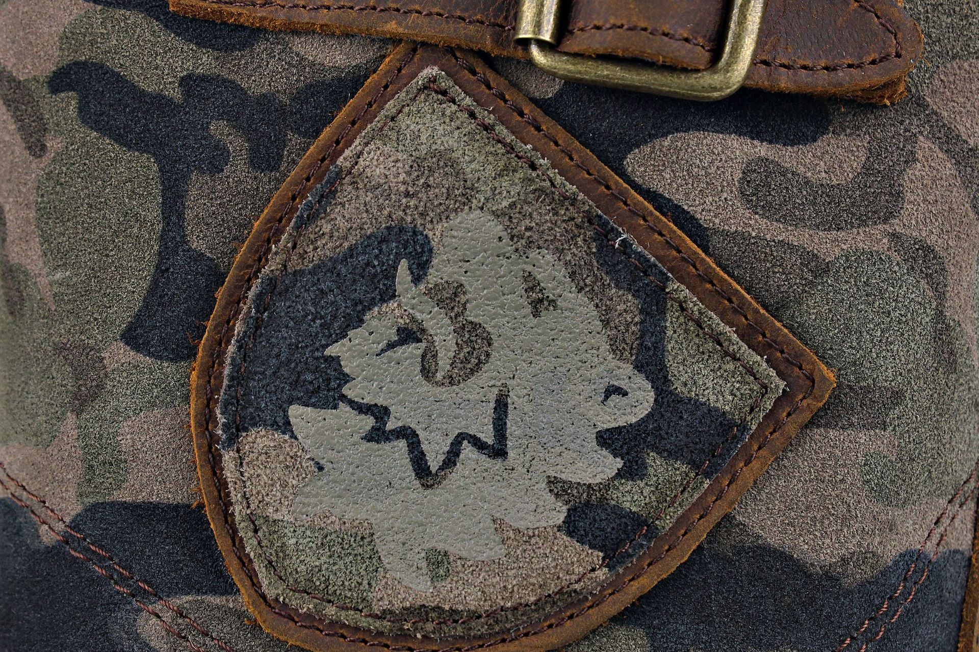 Wildking Men's High-Top Vintage Metal Buckle Round Toe Cowboy Boots 5008-2