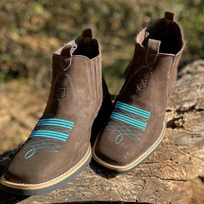 Wildking Men's Retro Embroidered Suede Low Heel Boots 7001