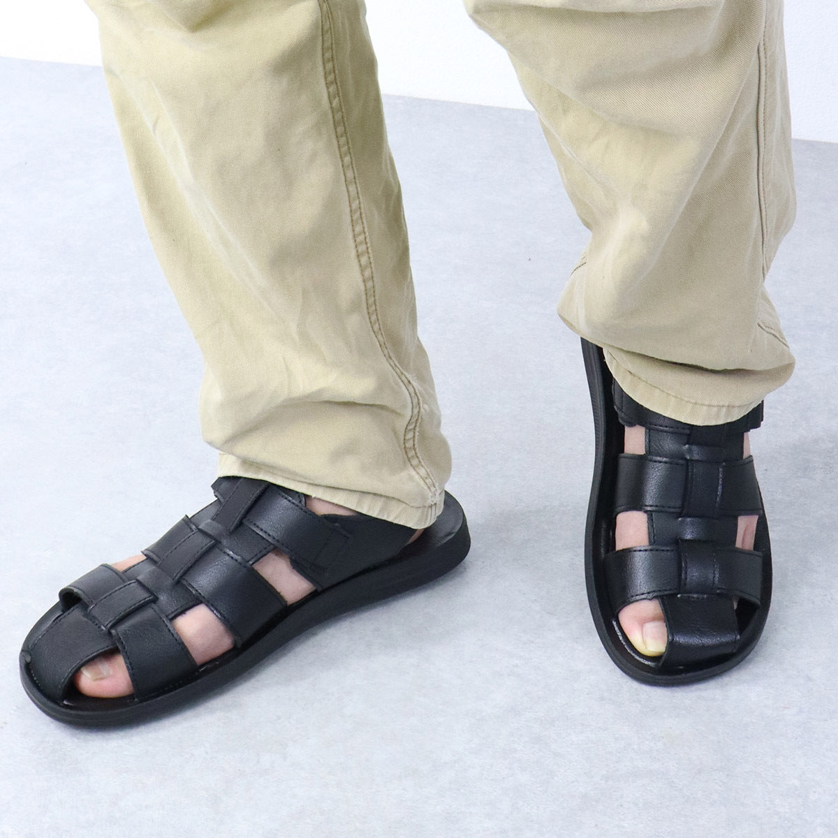 Wildking Men’s Roman-Style Soft Sole Breathable Sandals 2410