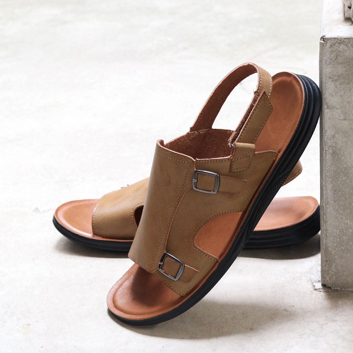 Wildking Men’s Roman-Style Soft Sole Breathable Sandals 2407