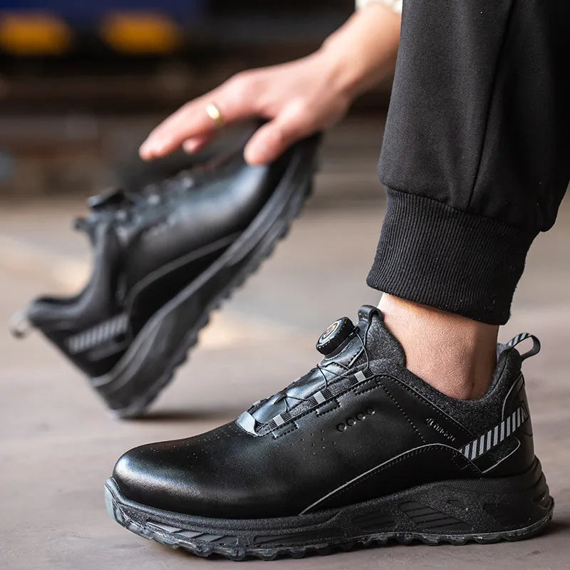 Wildking Waterproof Hiking-Style Safety Shoes R043