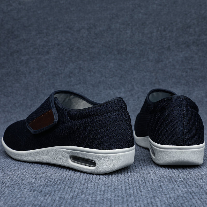 Wildking Men’s D015 Air Cushion Arch Support Walking Shoes