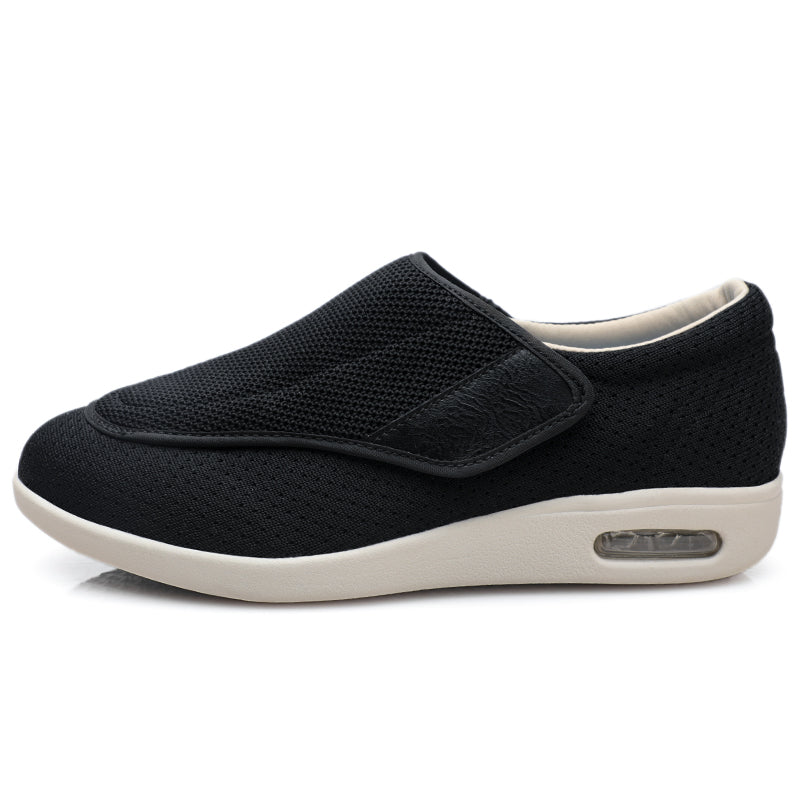 Wildking Men’s D025 Comfortable Air Cushion Walking Shoes