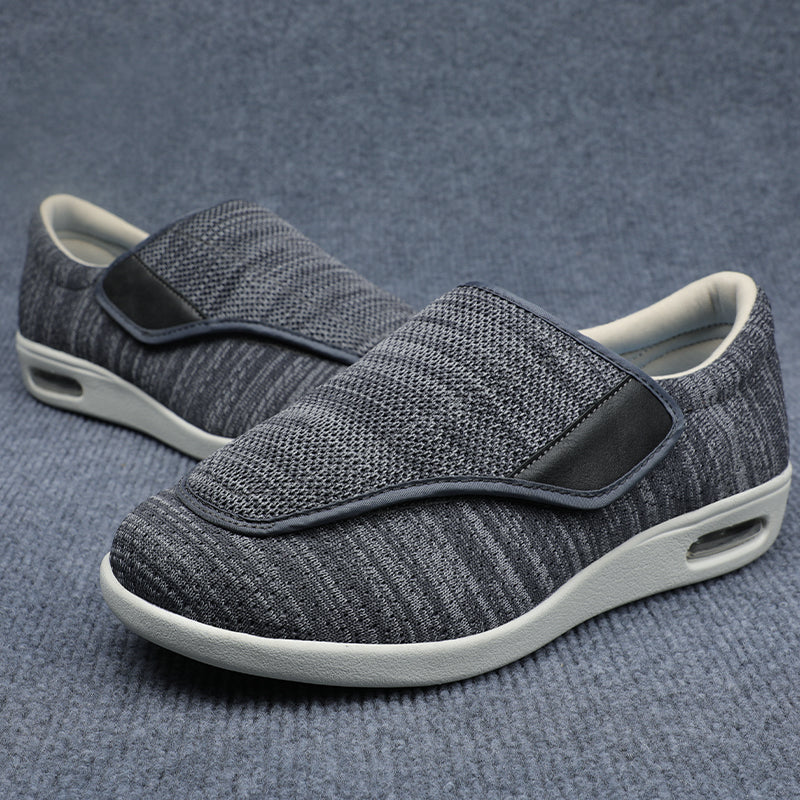 Wildking Men’s D025 Comfortable Air Cushion Walking Shoes