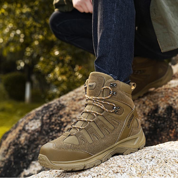 Men's Mid-Top Wear-Resistant Non-Slip Hiking Shoes A15