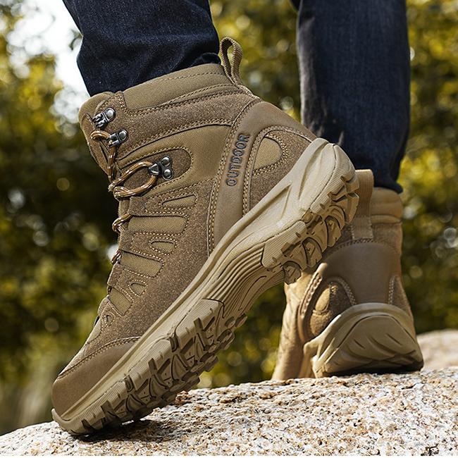 Men's Mid-Top Wear-Resistant Non-Slip Hiking Shoes A15