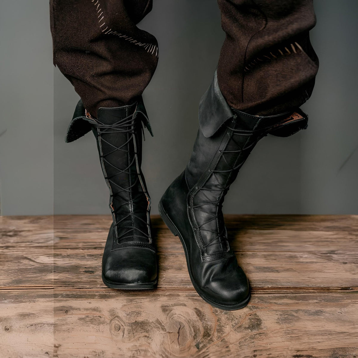 WildKing Men's Vintage Medieval Renaissance Boots B1540