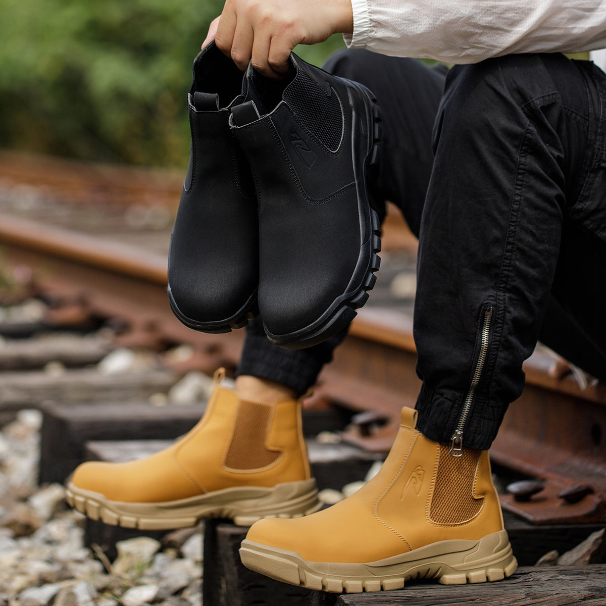 WildKing Men's Waterproof Safety Boots R062 – Non-Slip Puncture-Resistant Work Boots