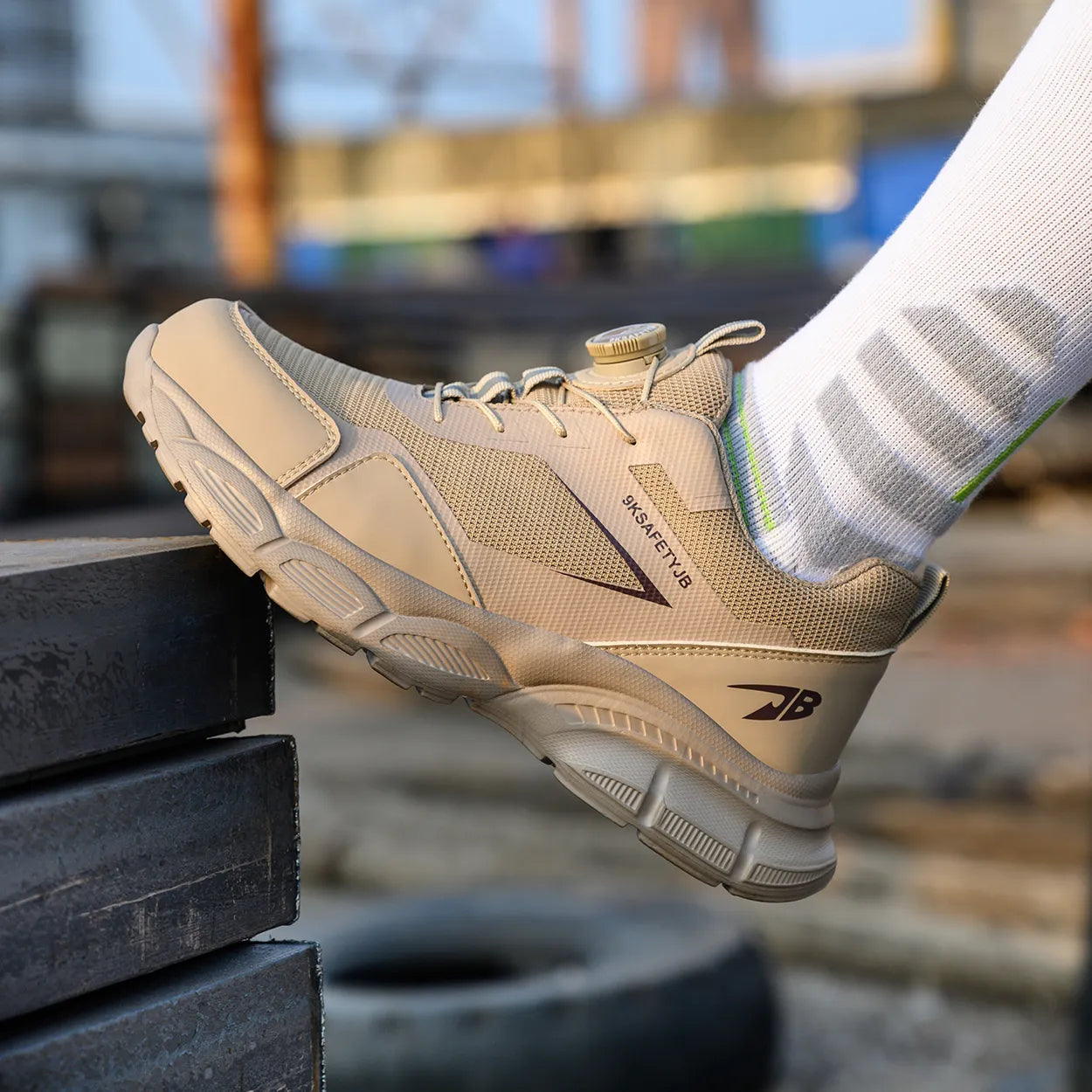 Wildking Cadeshoes Auto-Lacing Work Shoes R041