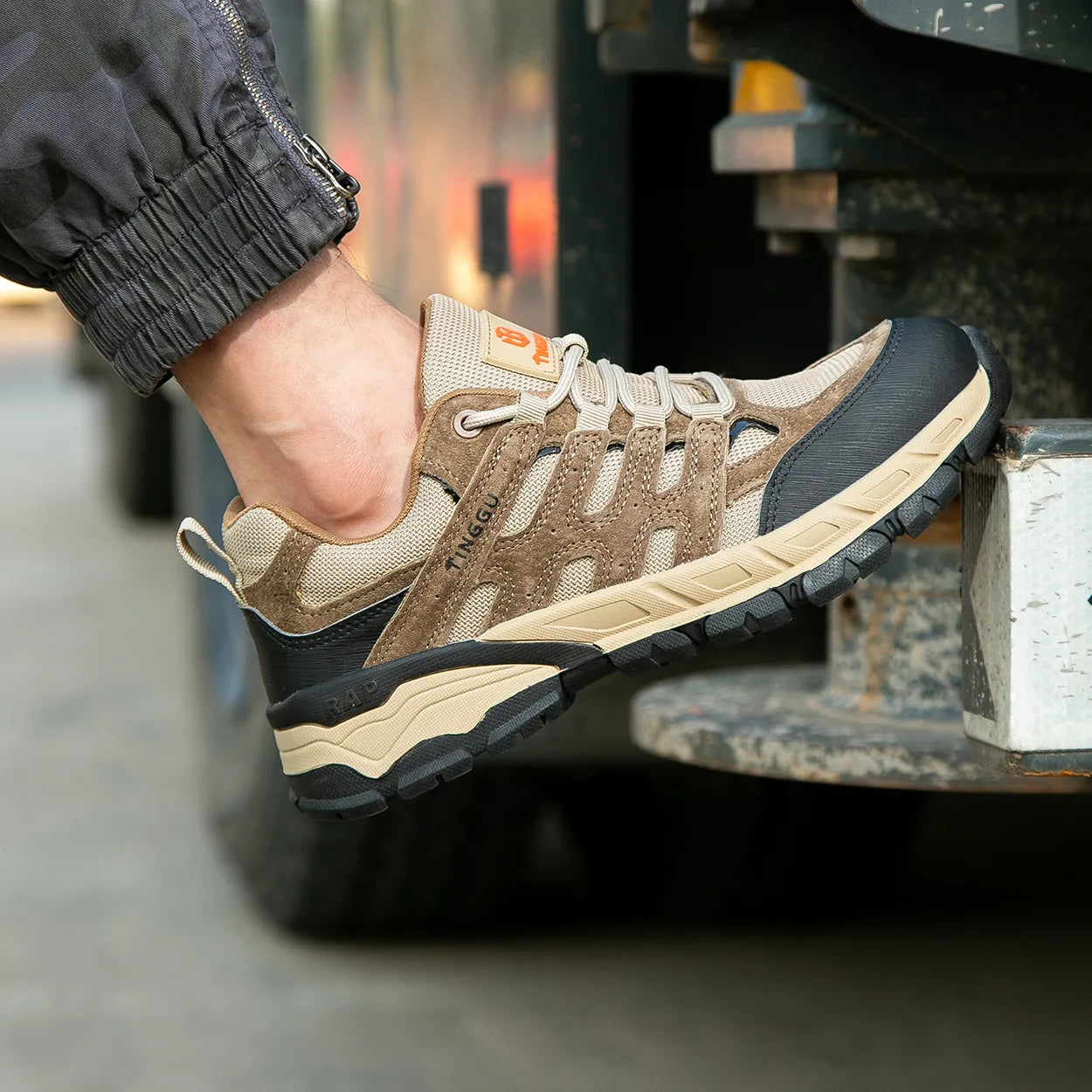 Wildking Insulation Work Shoes R040