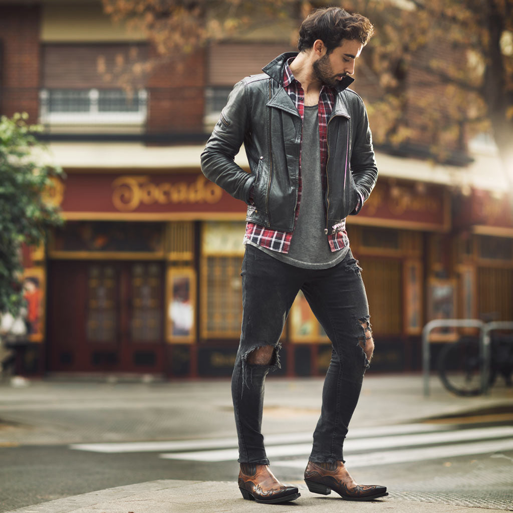 Wildking Men's Classic Embroidered Round Toe Western Cowboy Boots 9092