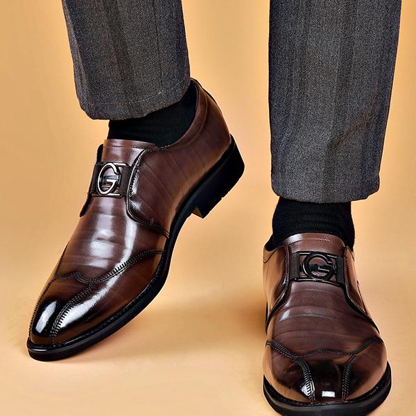 Wildking Men's Classic Slip-On Brogues Dress Shoes 3202