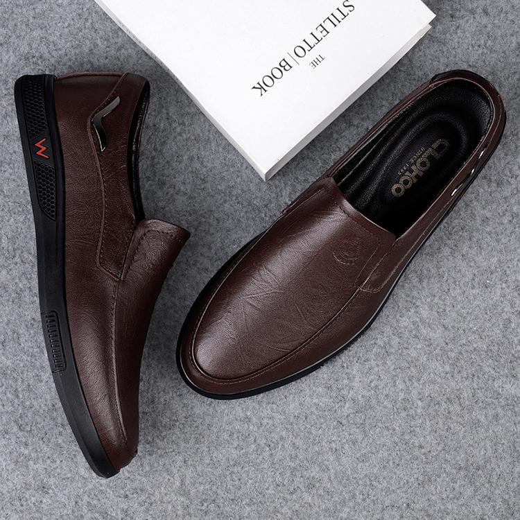 Wildking Men's Leather Business Casual Slip-On Leather Loafers 7.0