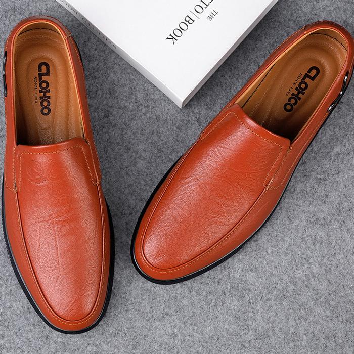 Wildking Men's Leather Business Casual Slip-On Leather Loafers 7.0