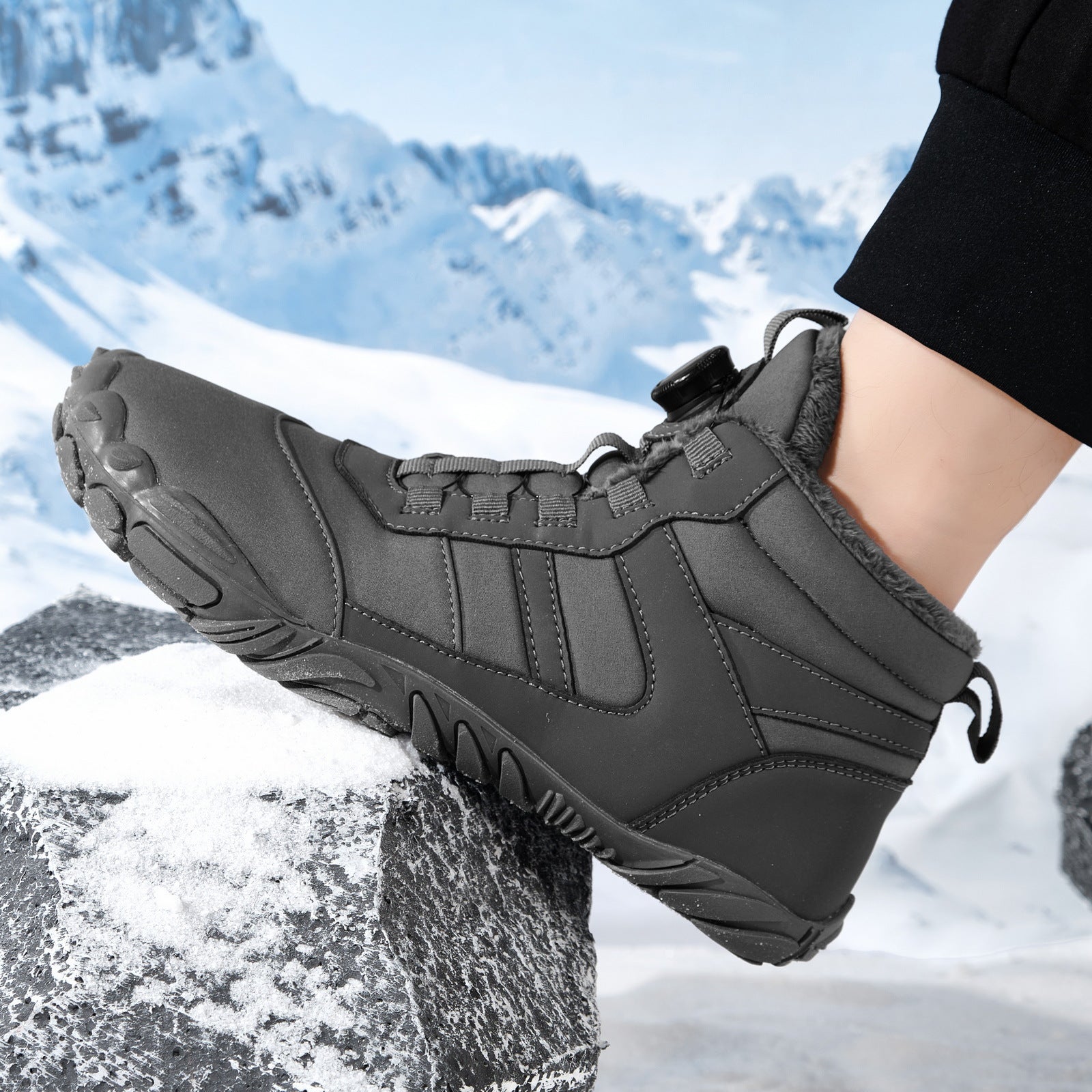 Wildking Men’s Mid-Top Thickened Fleece Barefoot Snow Boots with One-Touch Dial C4222