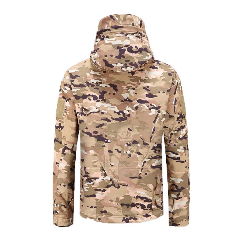 Wildking Men's Outdoor Camo Heated Hunting Jacket