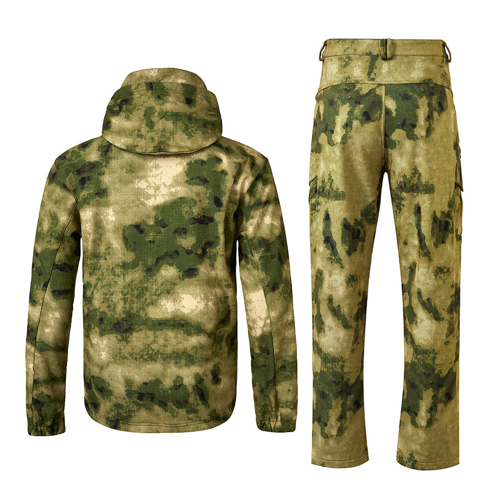 Wildking Men's Thickened Camouflage Soft Shell Jacket and Pants Suit T003