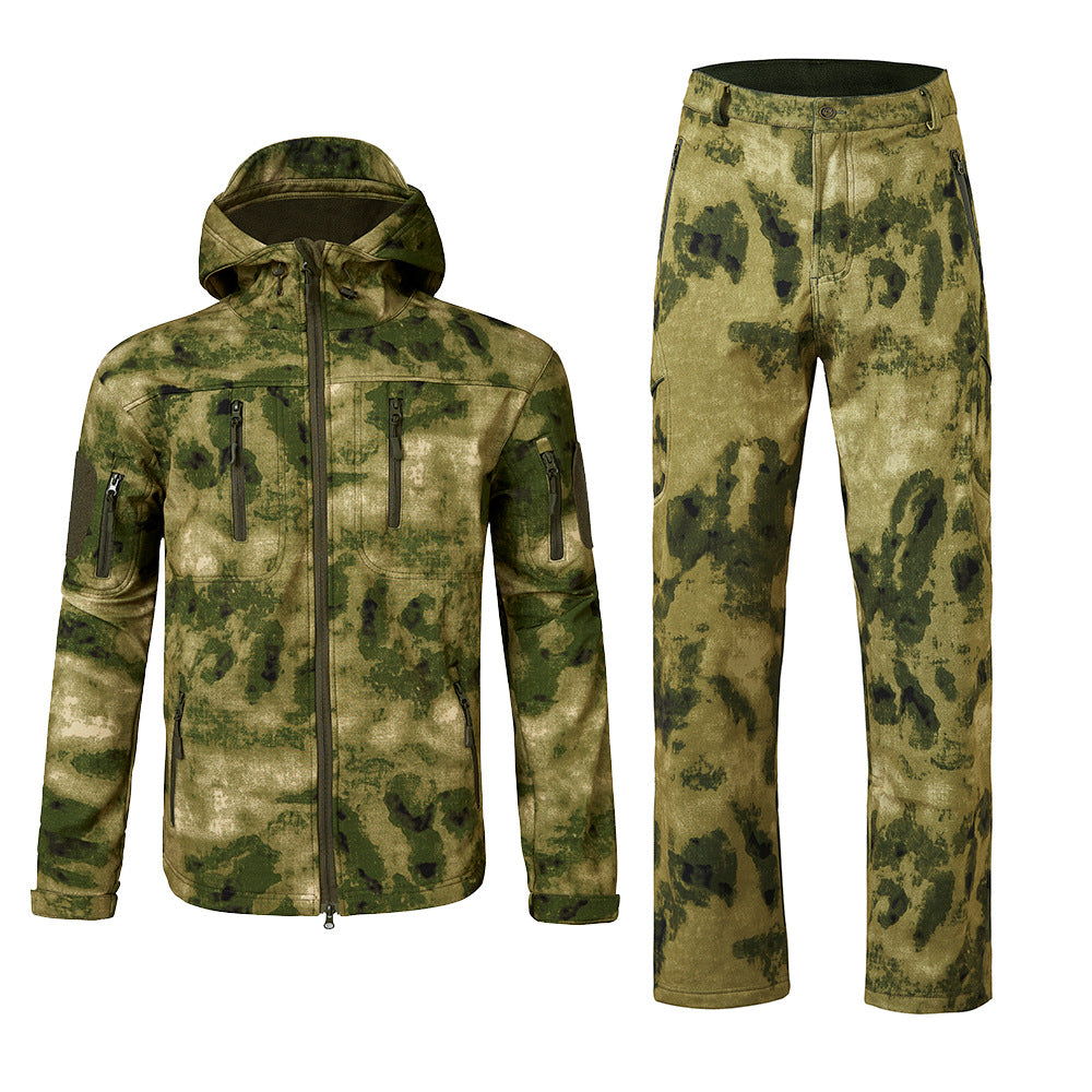 Wildking Men's Thickened Camouflage Soft Shell Jacket and Pants Suit T003