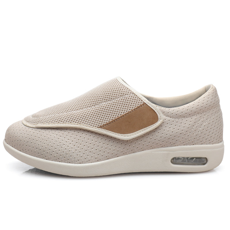 Wildking Men’s D025 Comfortable Air Cushion Walking Shoes