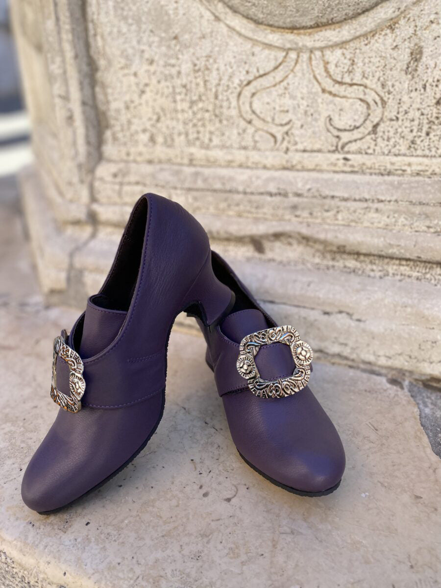 Wildking Vintage 18 Medieval Renaissance Halloween Performance Shoes B2002